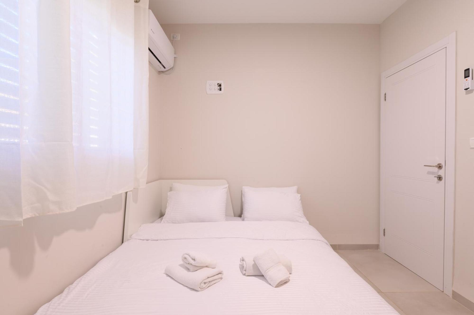 דירת נופש מרחבים Merhavim Villa Shadmot Devora Ngoại thất bức ảnh