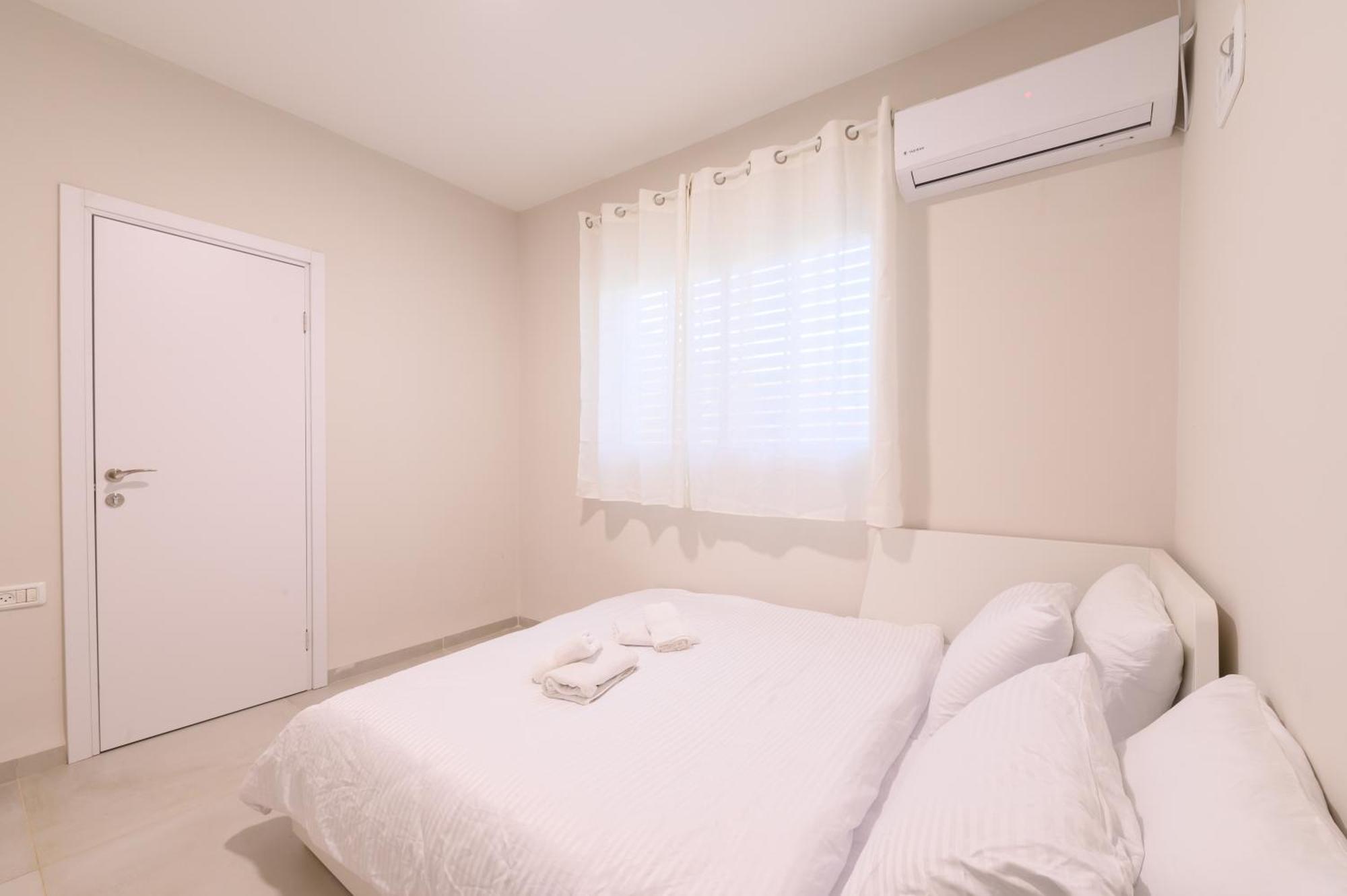 דירת נופש מרחבים Merhavim Villa Shadmot Devora Ngoại thất bức ảnh