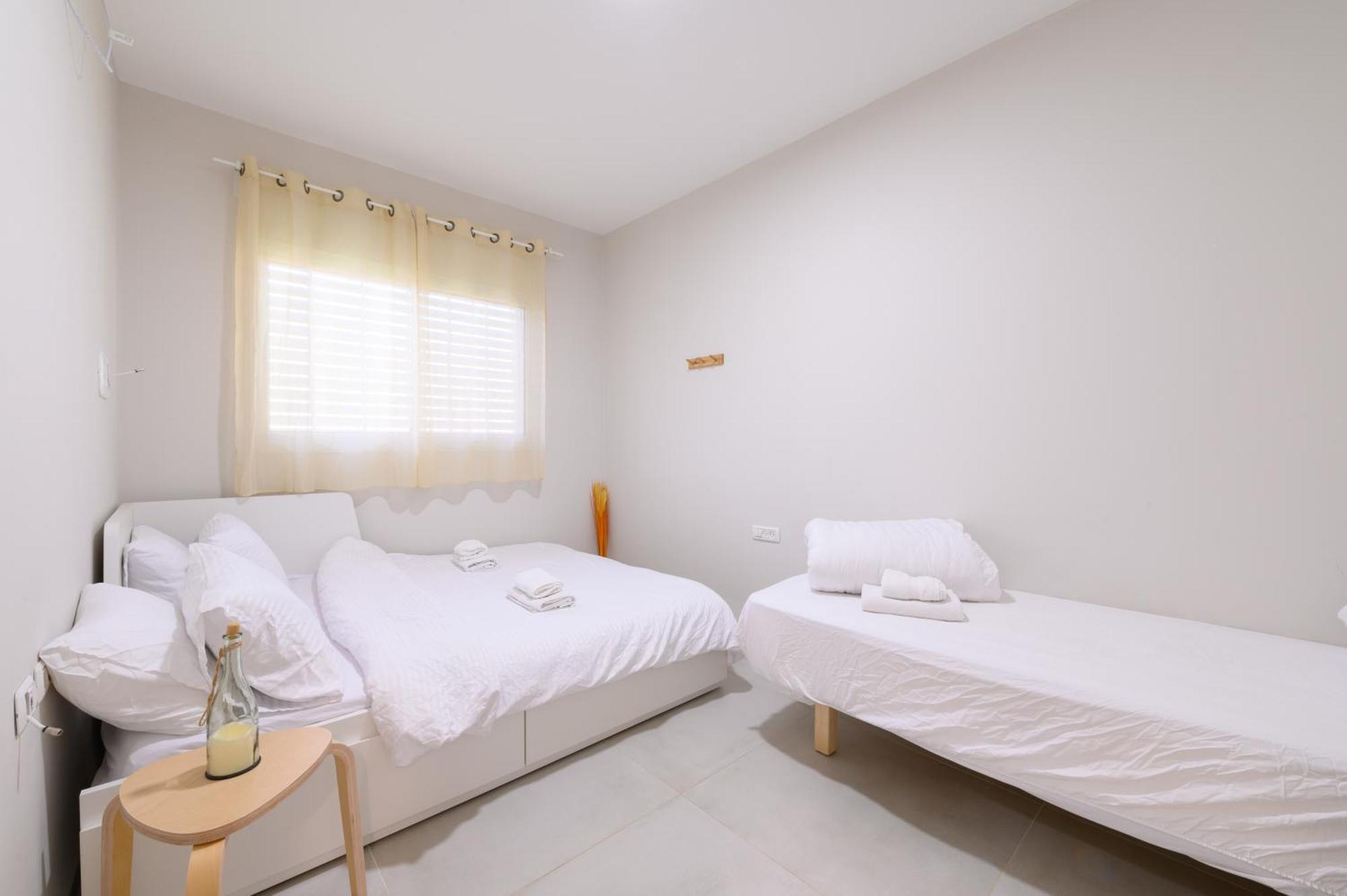דירת נופש מרחבים Merhavim Villa Shadmot Devora Ngoại thất bức ảnh